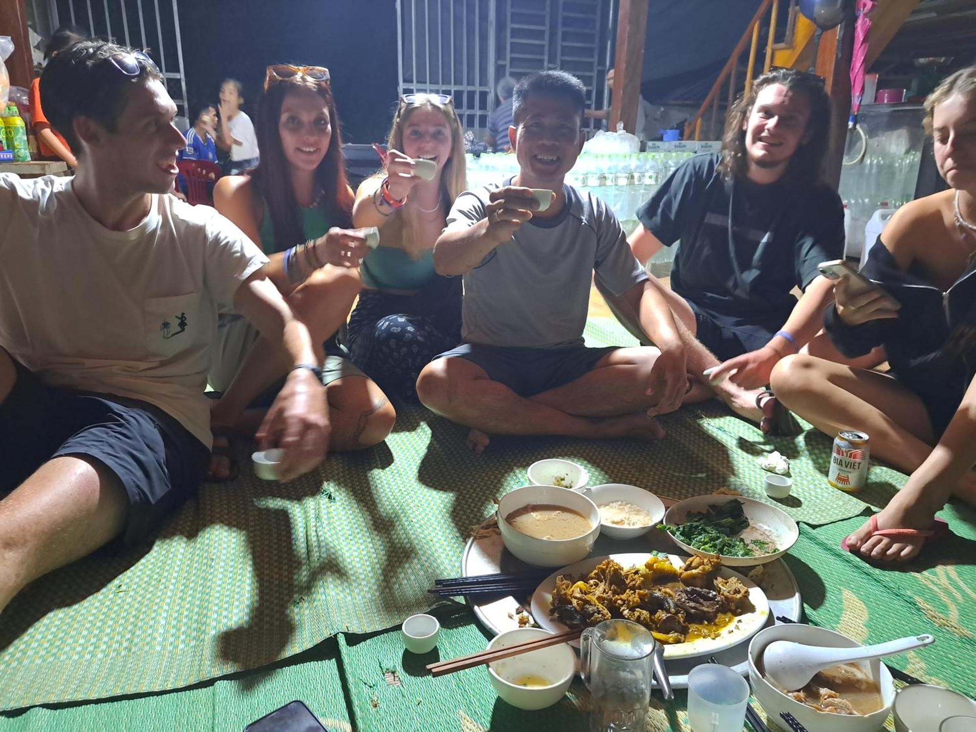 Homestay Field - Bungalow, Ha Giang Loop Tour, Motorbikes Rental 외부 사진